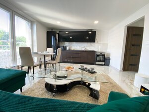 REZERVOVANÉ - EXKLUZÍVNE - Novostavba kompletne zariadeného 3i bytu, — foto 2