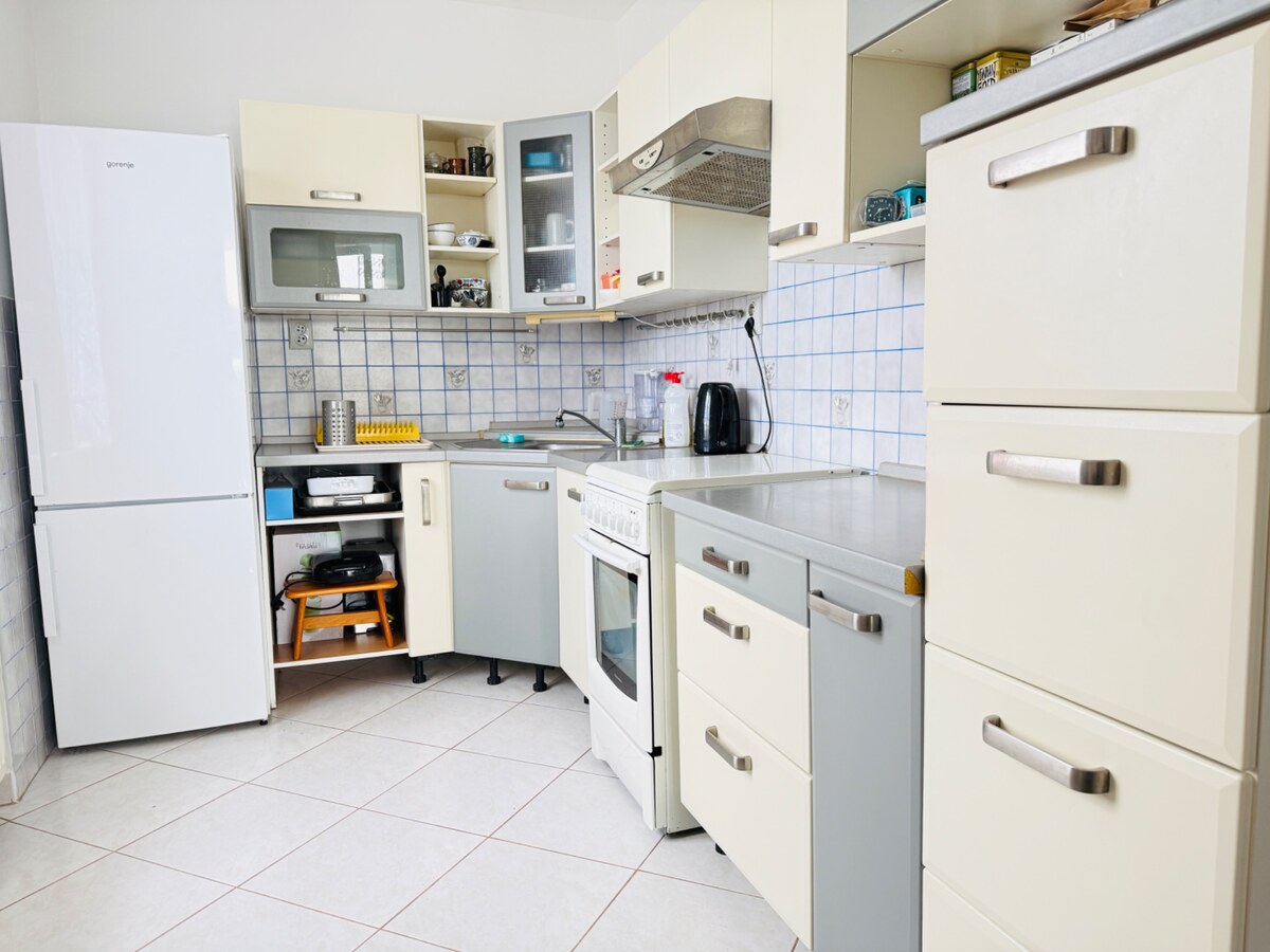 REZERVOVANÉ - Bezbariérový 3i byt o veľkorysej rozlohe 81m2, — foto 4