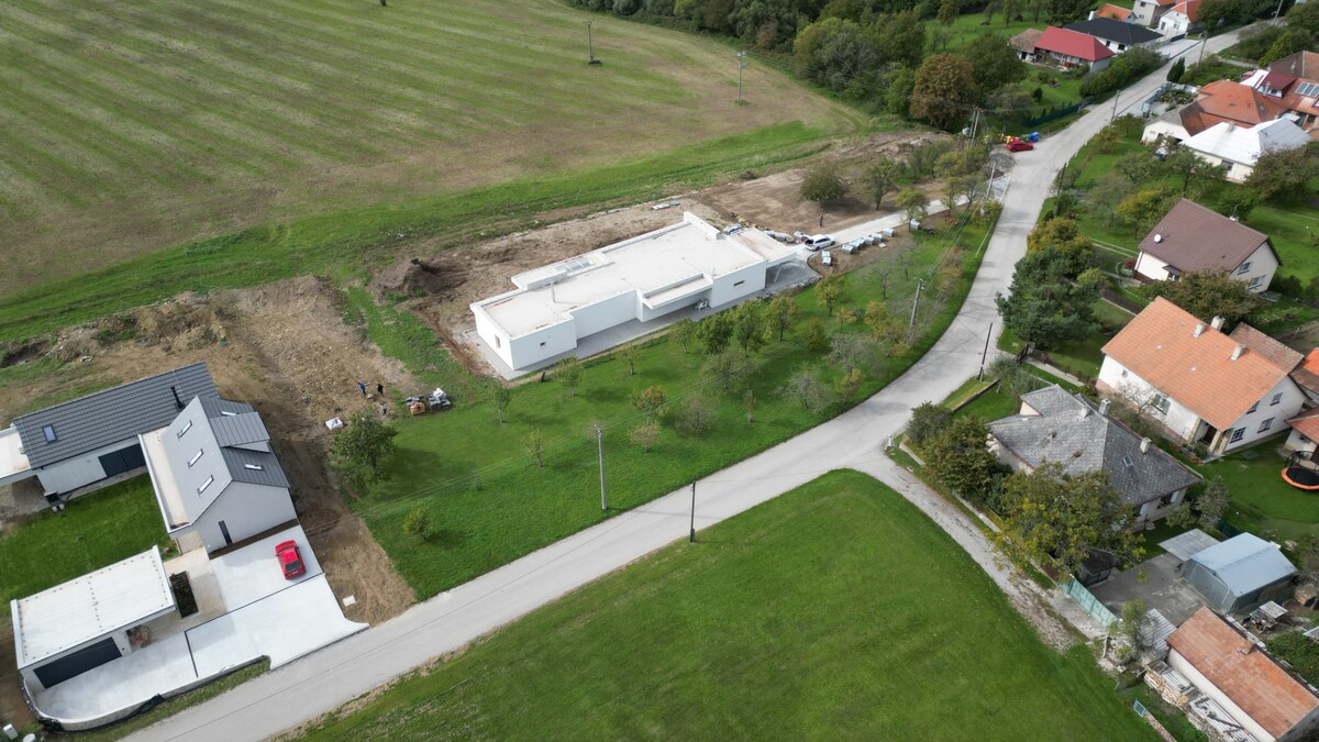 TIMA Real ponúka na predaj pozemok v obci Poriadie u Vlčkov — foto 9