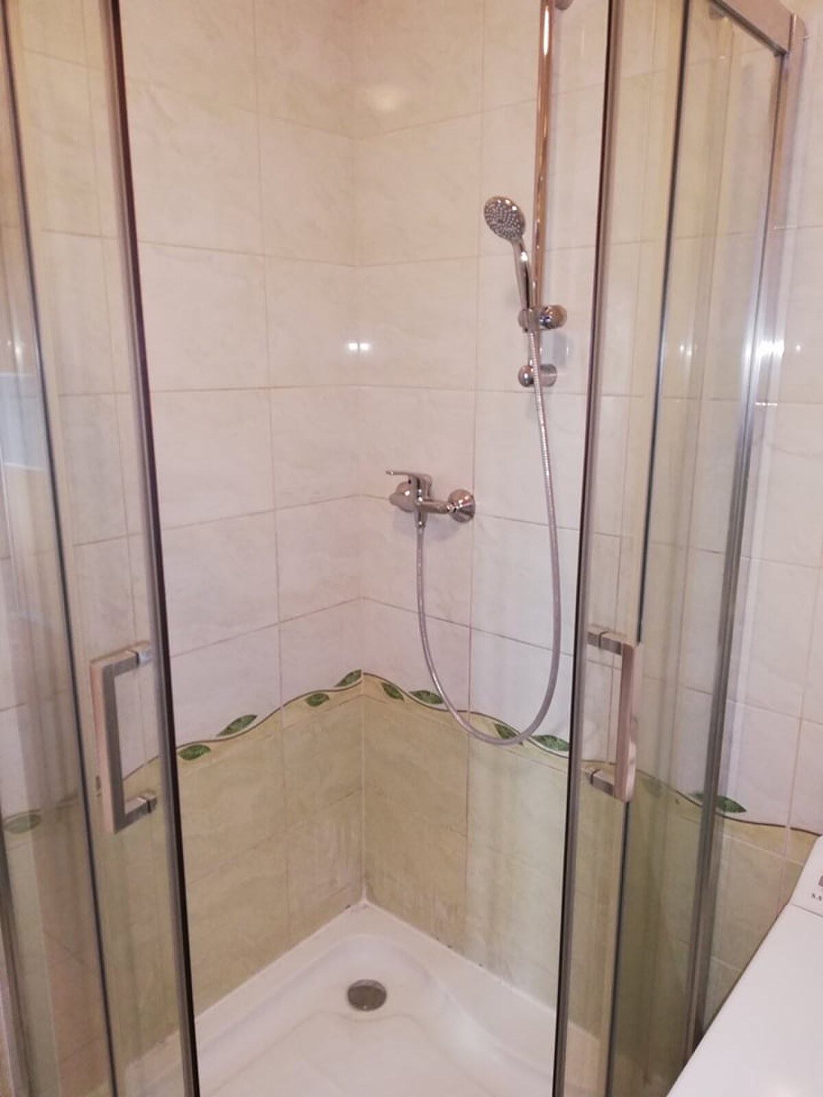 REZERVOVANÉ - Priestranný 4i byt 87m2, čiastočná rekonštrukcia, Cífer — foto 10