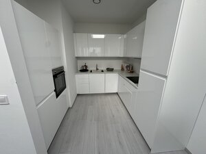 Novostavba nadštandardne zariadeného 2i bytu  R CENTRUM — foto 7