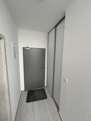 Novostavba nadštandardne zariadeného 2i bytu  R CENTRUM — foto 12