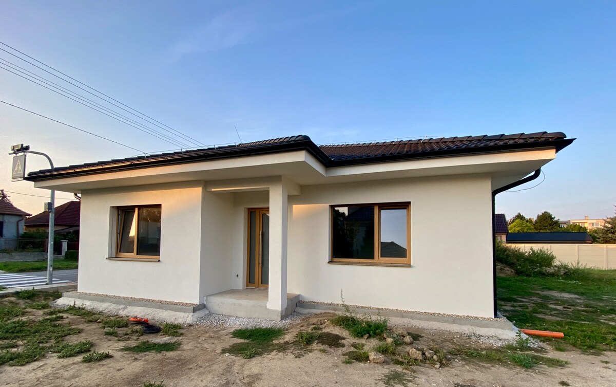 REZERVOVANÉ - 4i novostavba RD, pozemok 6á, Voderady