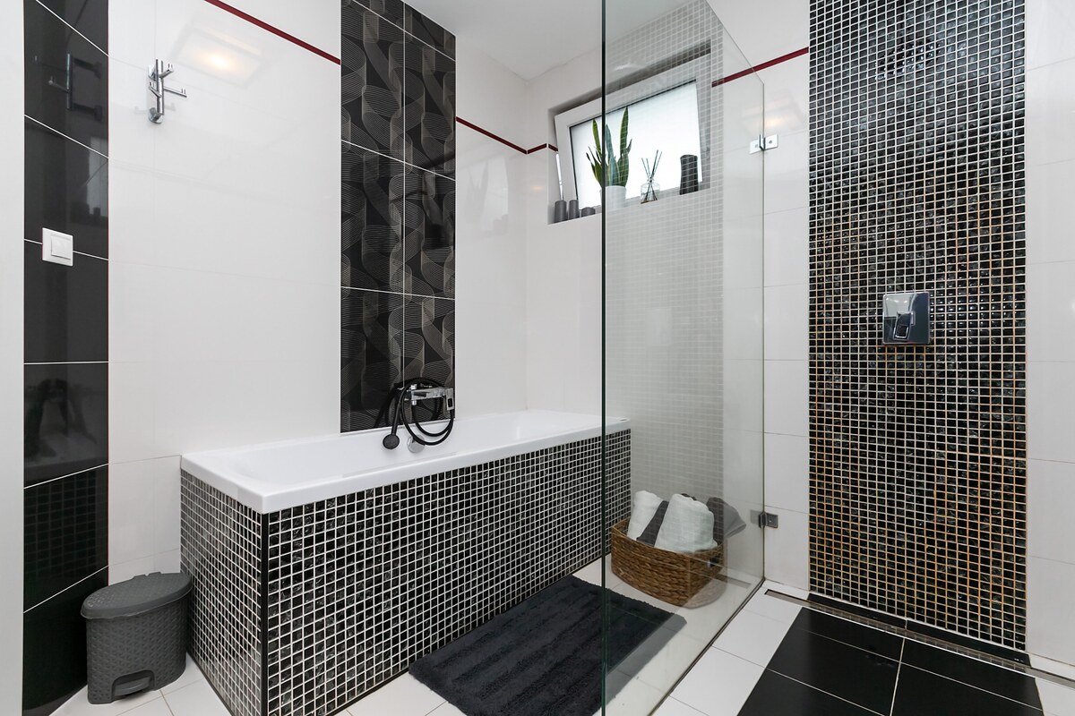REZERVOVANÉ - Štýlová 4i novostavba samostane stojaceho bungalovu, — foto 14