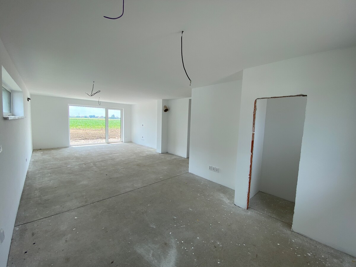 Moderná novostavba 4i bungalovu v top kvalite, pozemok 5,6á, Šúrovce — foto 4