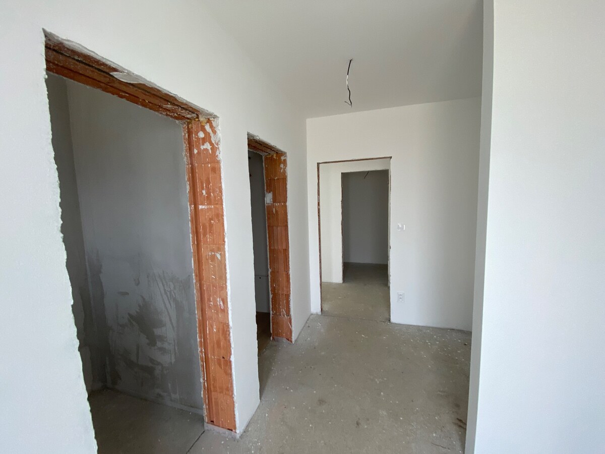 Moderná novostavba 4i bungalovu v top kvalite, pozemok 5,6á, Šúrovce — foto 8
