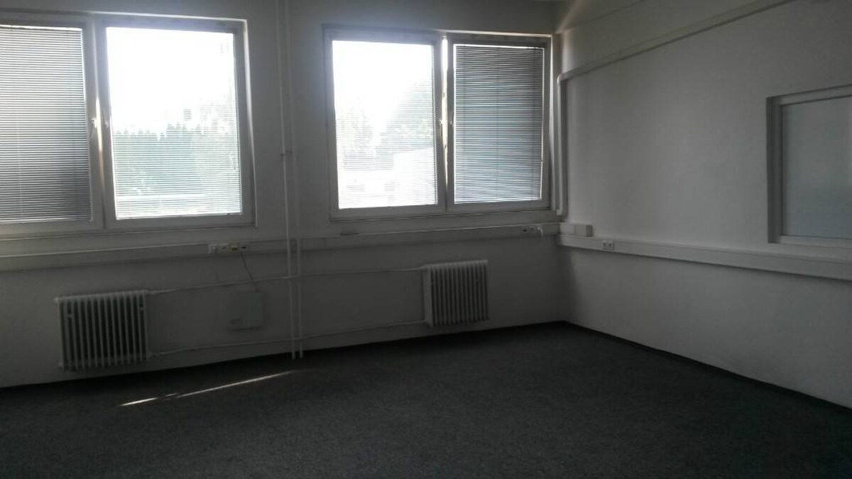 Klimatizované kancelárie na prenájom 20-90m2, Priemyselná ul. Trnava
