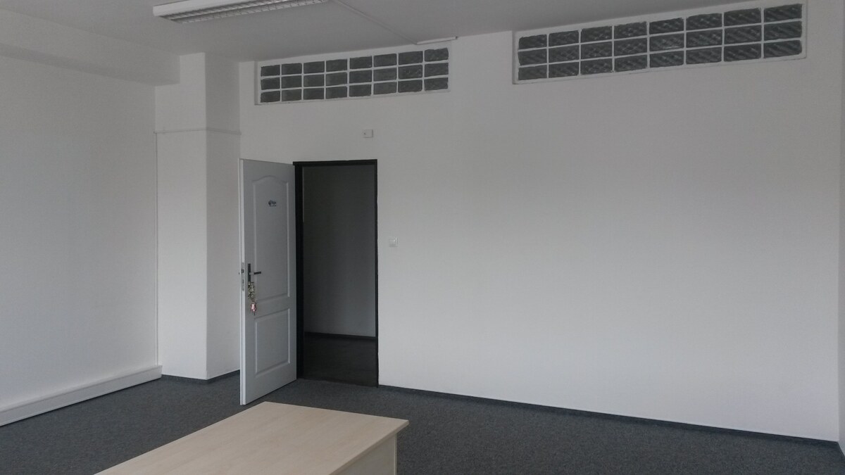 Na prenájom klimatizované kancelárie 25,5 - 37m2, ul. Priemyselná — foto 2
