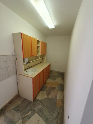 TIMA Real -  ponúka na predaj administratívnu budovu — foto 14