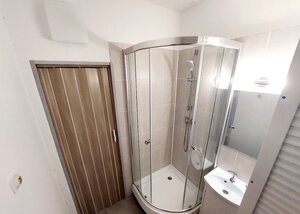 PREDANÉ - Garsónka 21m2 po kompletnej rek. ul. Hollého, Hlohovec — foto 4
