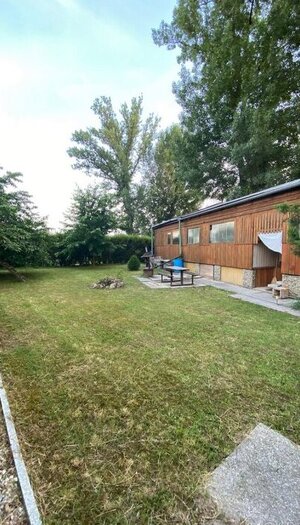 Chata na veľkom pozemku — foto 2
