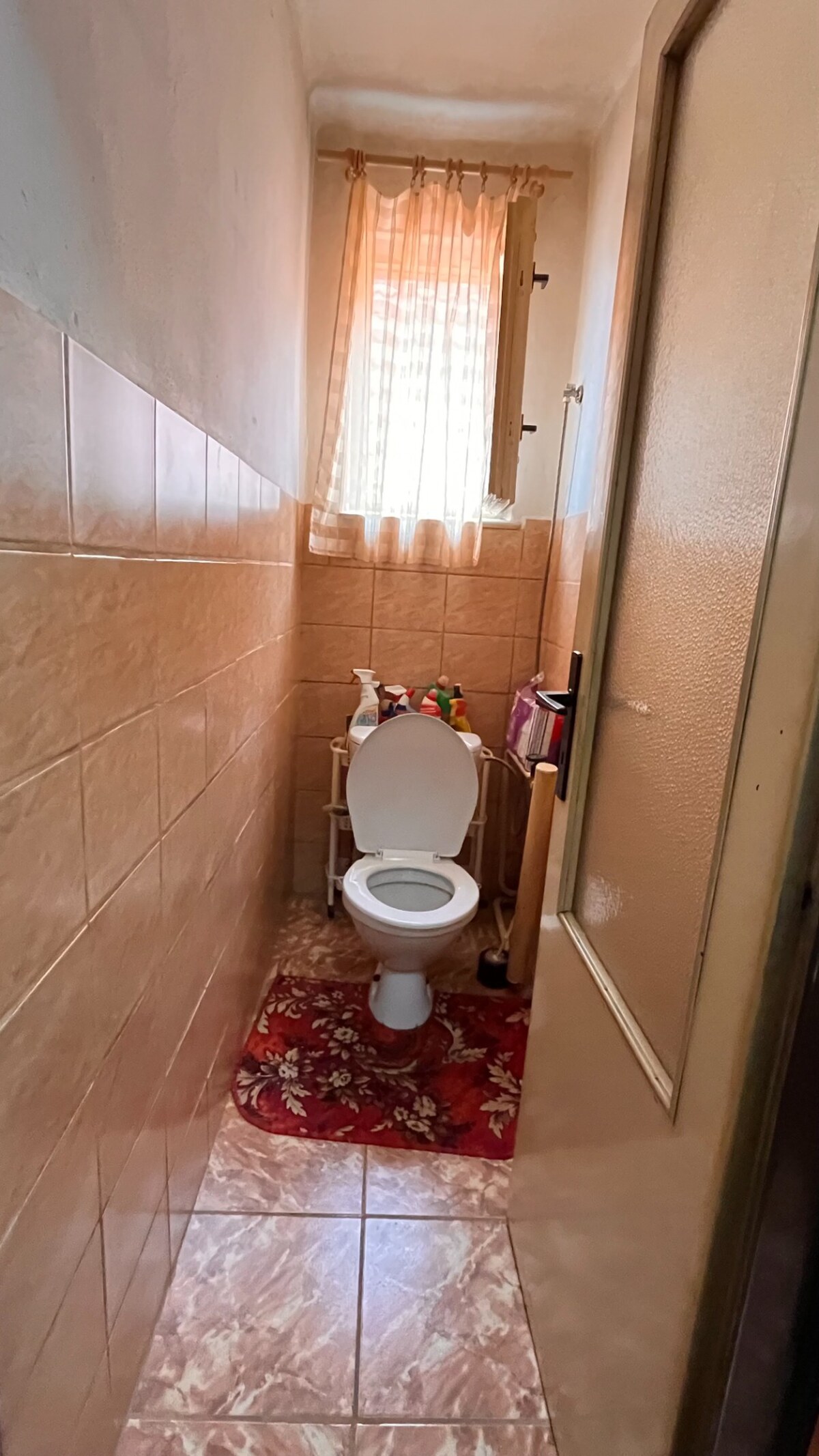 Na predaj rodinný dom v obci Slovenské Ďarmoty — foto 11