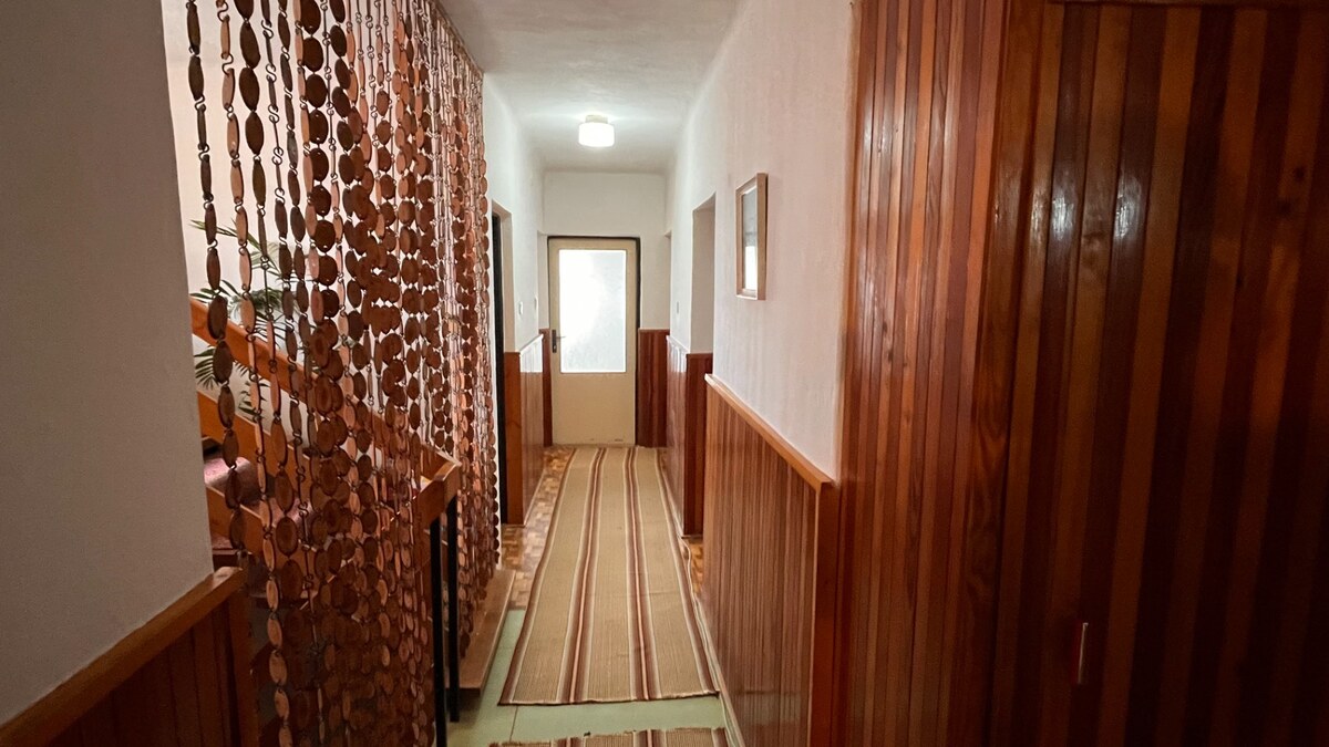 Na predaj rodinný dom v obci Slovenské Ďarmoty — foto 9