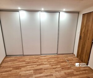 Predaj veľkého 4 izb. bytu v dvojdome, Stará Turá — foto 6