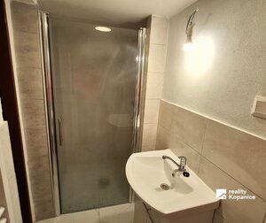 Predaj veľkého 4 izb. bytu v dvojdome, Stará Turá — foto 15