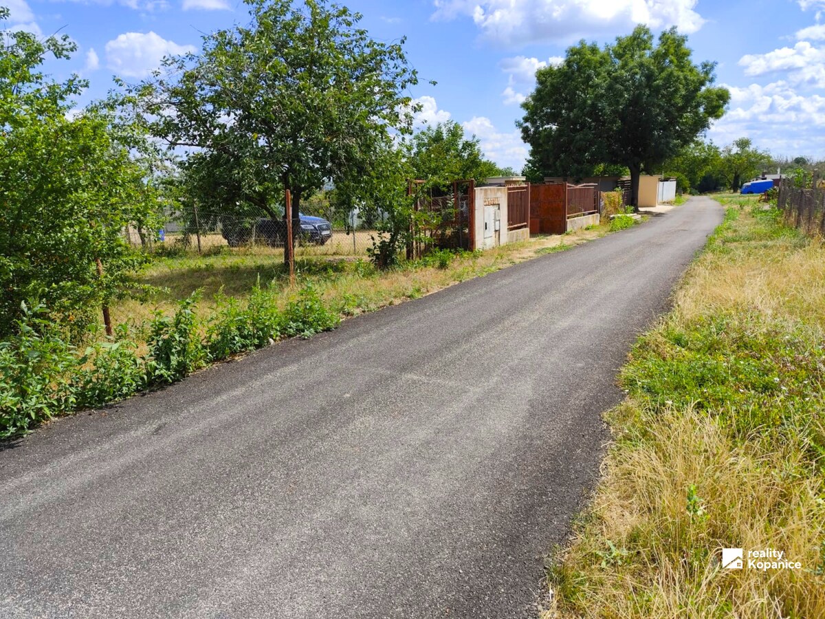 Rodinný dom s dvoma stavebnými pozemkami, Nižná  — foto 28