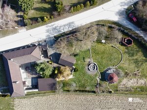 Štýlový rodinný dom s veľkým pozemkom a nápaditým interiérom Stará Turá - Papraď — foto 22