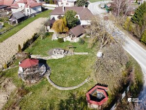 Štýlový rodinný dom s veľkým pozemkom a nápaditým interiérom Stará Turá - Papraď — foto 23