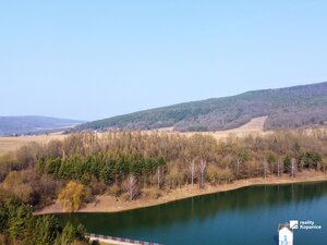 Pozemok priamo pri priehrade Brezová pod Bradlom — foto 1