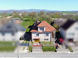 Rodinný dom s veľkým pozemkom a krásnym výhľadom — foto 2