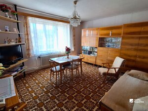 Rodinný dom s veľkým pozemkom a krásnym výhľadom — foto 15