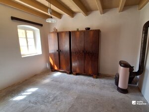 Veľký vidiecky dom s rozľahlým pozemkom Kostolné — foto 3