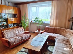 Veľký dvojgeneračný rodinný dom Stará Turá — foto 12