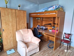 Veľký dvojgeneračný rodinný dom Stará Turá — foto 15
