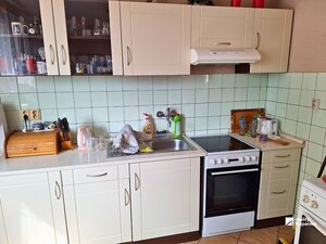 Veľký dvojgeneračný rodinný dom Stará Turá — foto 9