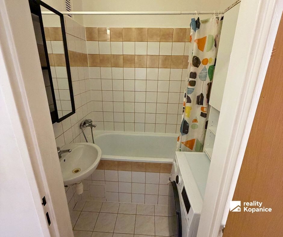 Predaj - 2 izb. byt, Rezedova, Bratislava — foto 13
