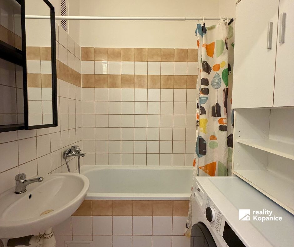 Predaj - 2 izb. byt, Rezedova, Bratislava — foto 14