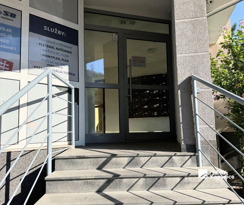 Predaj - 2 izb. byt, Rezedova, Bratislava — foto 16