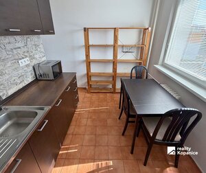 Predaj - 2 izb. byt, Rezedova, Bratislava — foto 6