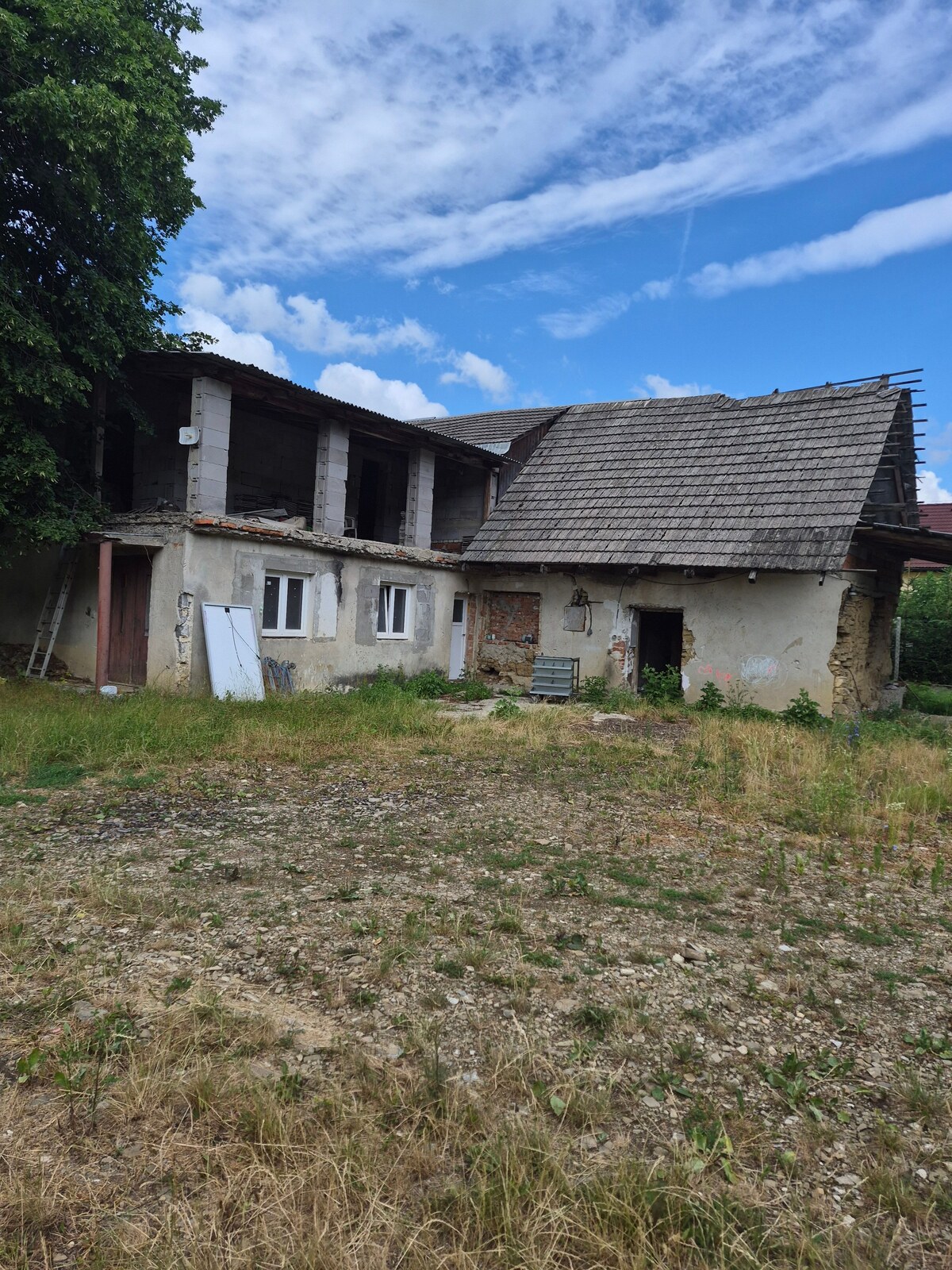 Rodinný dom   Nová Bošáca s  pozemkom 1600m2 + 28000m2 — foto 3