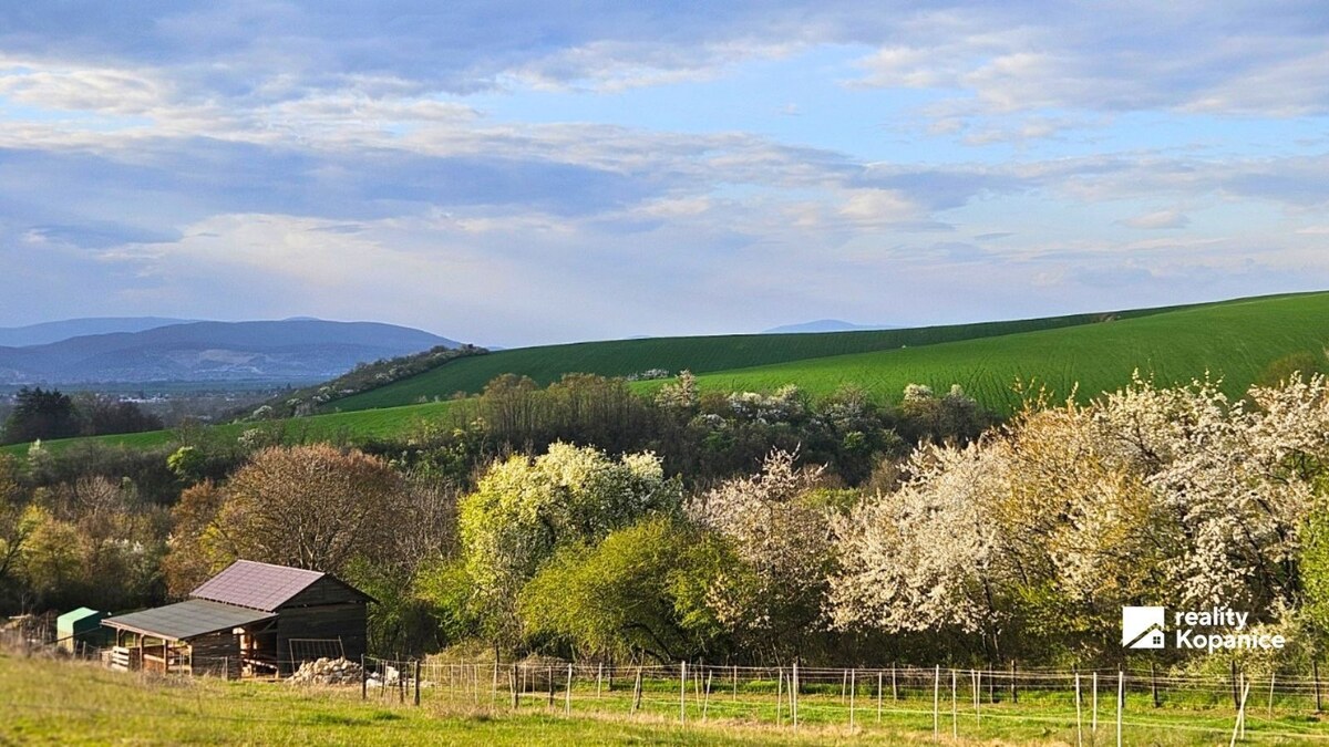 Farma pre kone a malá vidiecka chalupa, Ducové, okr. Piešťany — foto 24