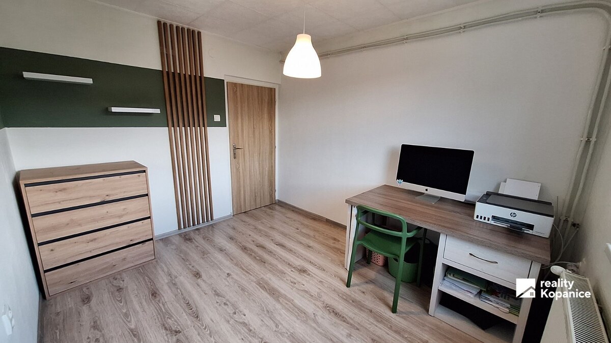 Kompletne zrekonštruovaný 3-izbový byt + vlastná záhrada, Košariská — foto 29
