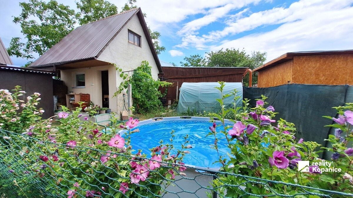 Kompletne zrekonštruovaný 3-izbový byt + vlastná záhrada, Košariská — foto 7