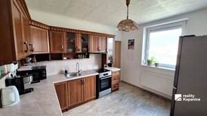 Kompletne zrekonštruovaný 3-izbový byt + vlastná záhrada, Košariská — foto 17