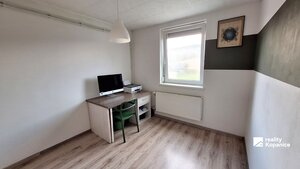 Kompletne zrekonštruovaný 3-izbový byt + vlastná záhrada, Košariská — foto 28