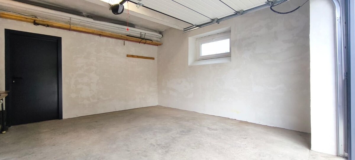 Nadštandardný 2-izbový byt – 96 m² s garážou v Novom Meste n/V, Trenčianska ul., vlastnou záhradkou a priamym vstupom z garáže  — foto 12