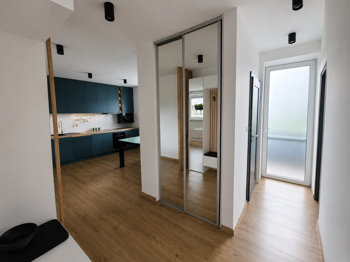 Nadštandardný 2-izbový byt – 96 m² s garážou v Novom Meste n/V, Trenčianska ul., vlastnou záhradkou a priamym vstupom z garáže  — foto 9