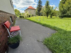 Nadštandardný 2-izbový byt – 96 m² s garážou v Novom Meste n/V, Trenčianska ul., vlastnou záhradkou a priamym vstupom z garáže  — foto 15