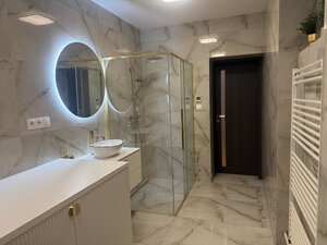 Nadštandardný 2-izbový byt – 96 m² s garážou v Novom Meste n/V, Trenčianska ul., vlastnou záhradkou a priamym vstupom z garáže  — foto 7