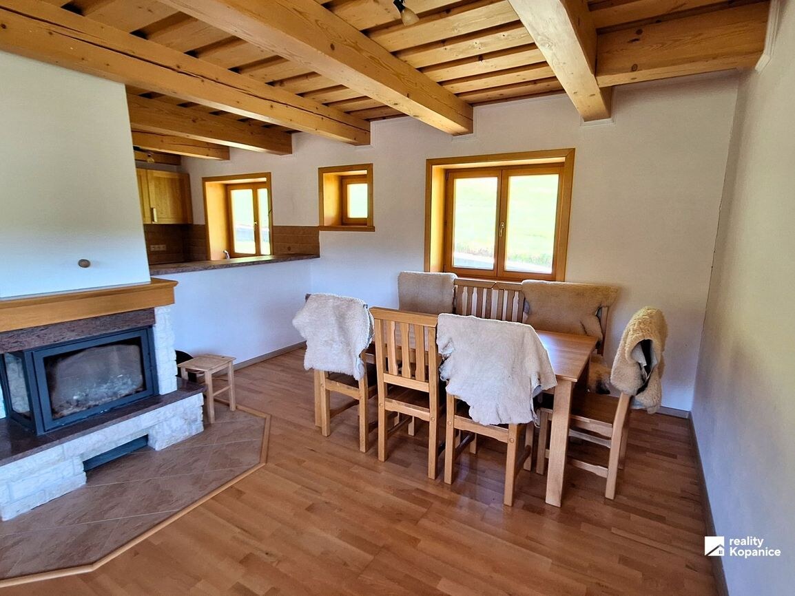 Exkluzívny zrub v objatí hôr, Čadca, Rieka — foto 13