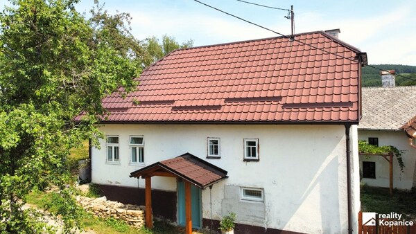 Tadičná kopaničiarska chalupa Lubina – Hrnčiarové | 3 izby | pozemok 1 163 m²