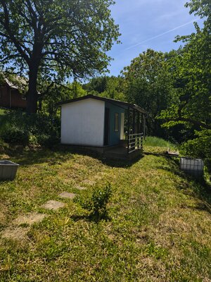  Pozemok v osobnom vlastníctve  615m2 s  chatkou a pivnicou v sade M. Šimonoviča  — foto 1