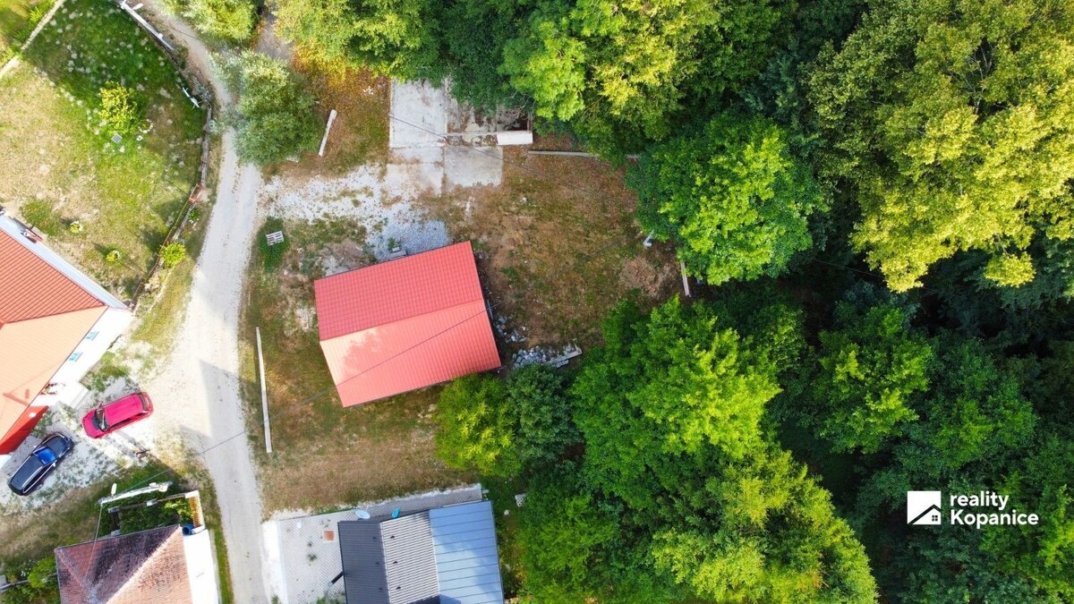 Novostavba rodinného domu – malý bungalov Jablonka — foto 7