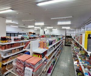 Prenájom veľkorysého priestoru s rampou a kompletným zázemím — foto 13