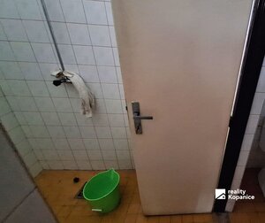 Prenájom veľkorysého priestoru s rampou a kompletným zázemím — foto 16