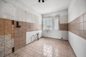 5 izb RD na priestrannom pozemku s garážou v Hrubej Borši — foto 15